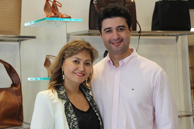 Empres&aacute;rios, Veridiana e Thadeu - Foto: Jornal da Nova